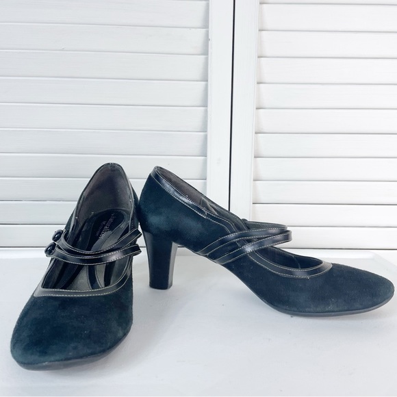 Naturalizer Mary Jane heels - Picture 2 of 5